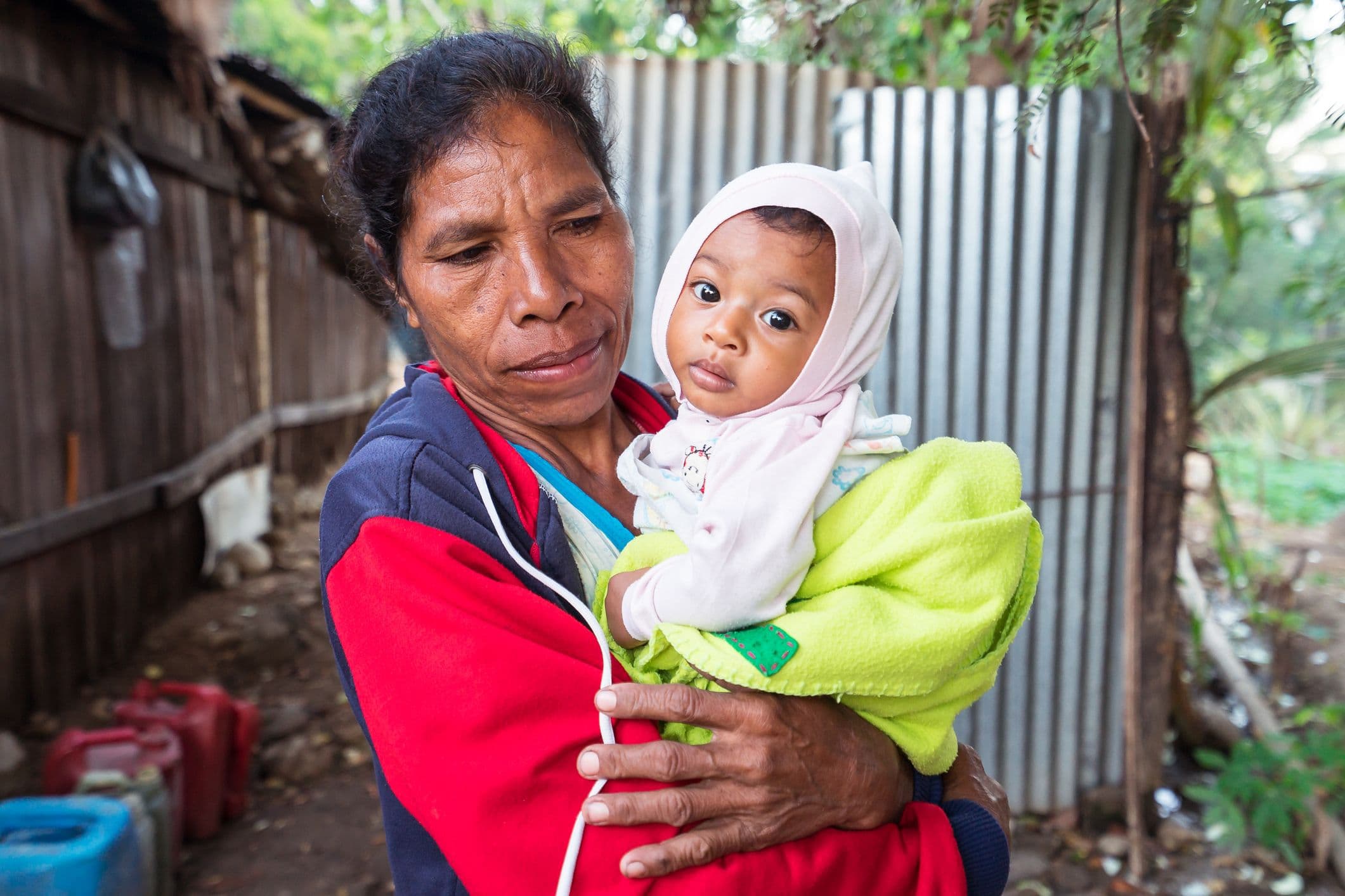 Mãe adulta e bebé.jpg